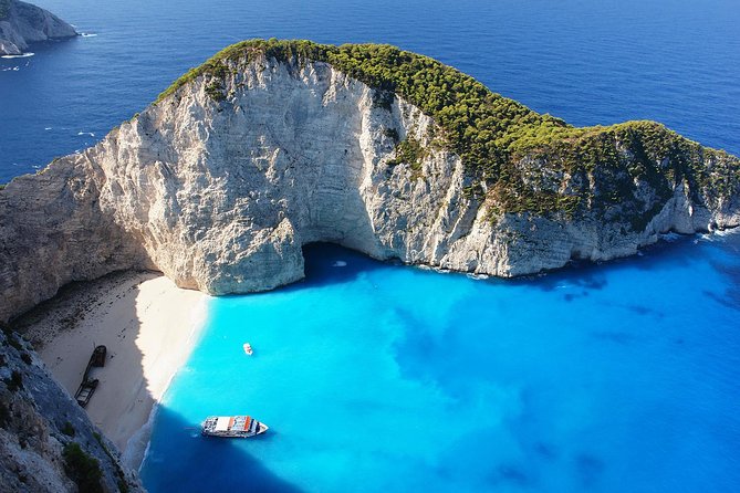 shipwreck beach zante